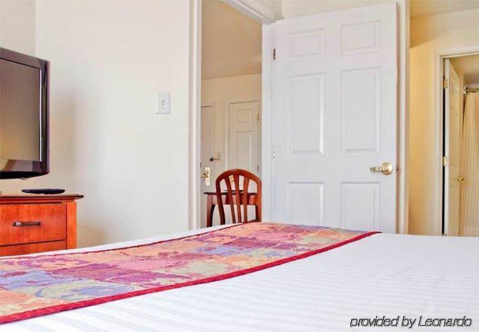 Residence Inn By Marriott Charlotte Piper Glen Δωμάτιο φωτογραφία