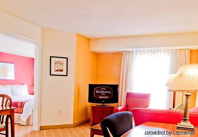 Residence Inn By Marriott Charlotte Piper Glen Δωμάτιο φωτογραφία